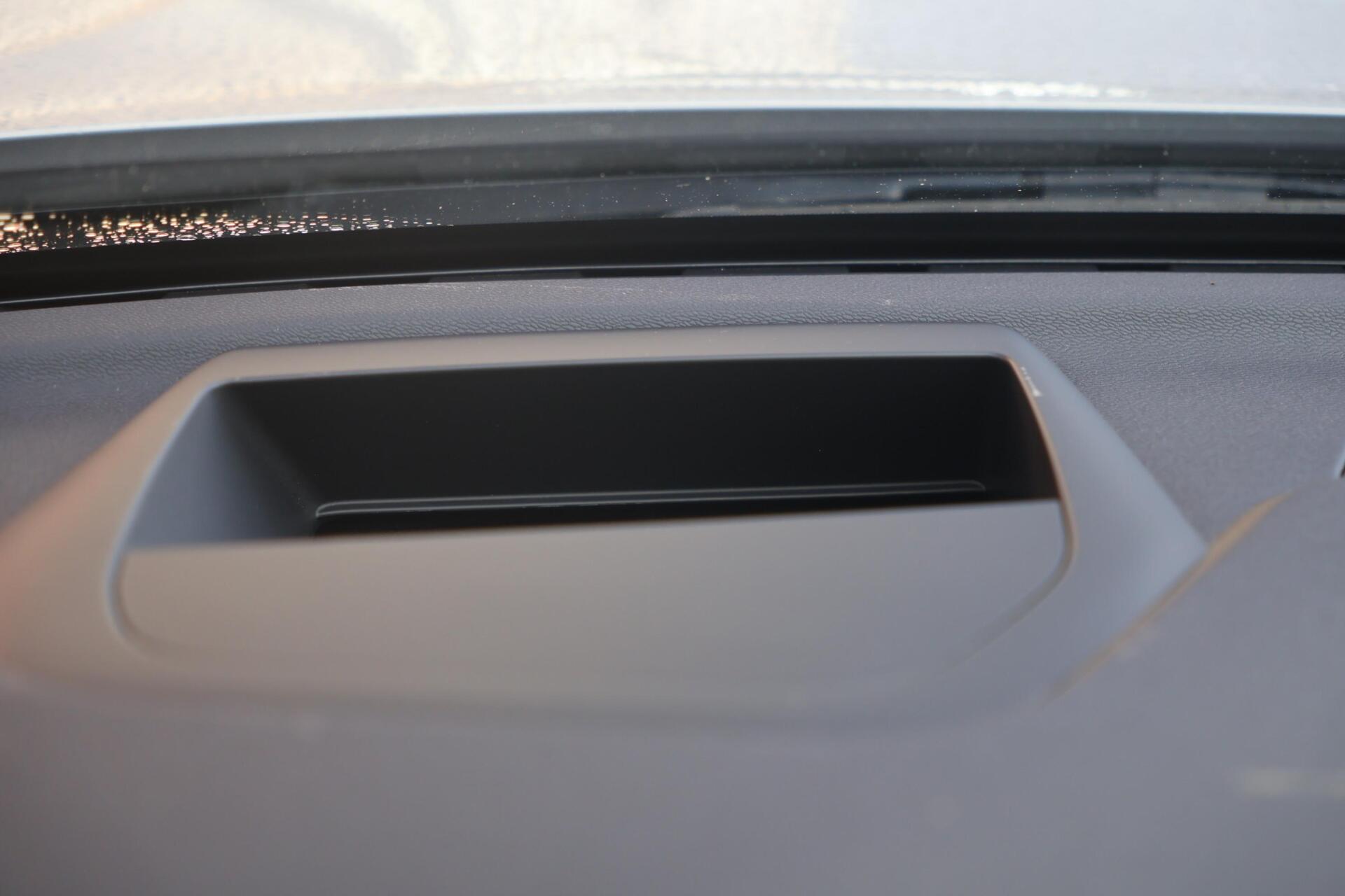 48671214-38.jpg