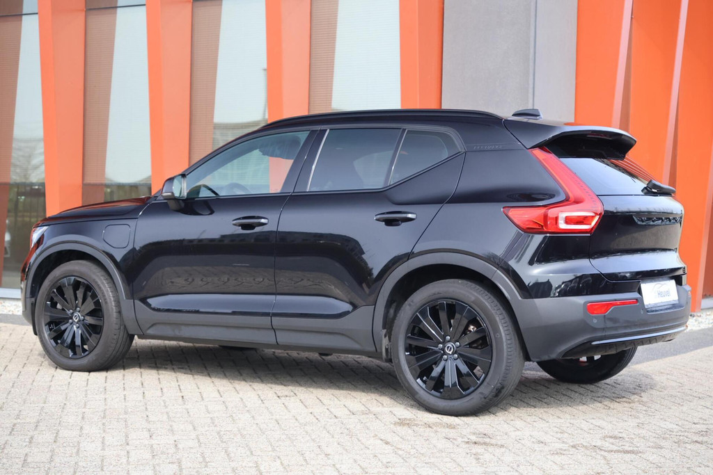 Volvo XC40 T4 Recharge Black Edition | Stoelverwarming | Trekhaak | Parkeercamera | H/K | Keyless 51799526-2.jpg | Van den Heuvel Auto's B.V.